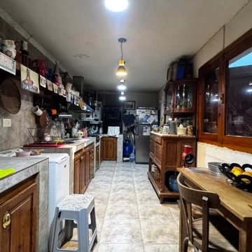 1781616257.jpg