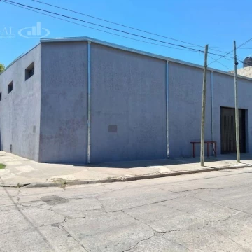 Depósito en Caseros