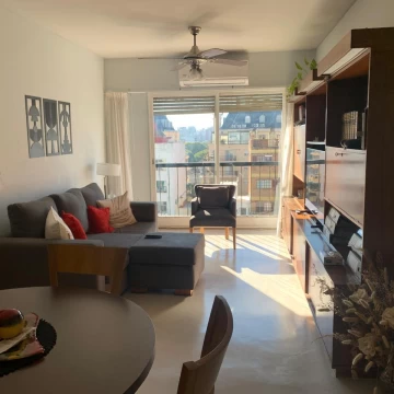 Venta 4 ambientes contrafrente en olivos!!