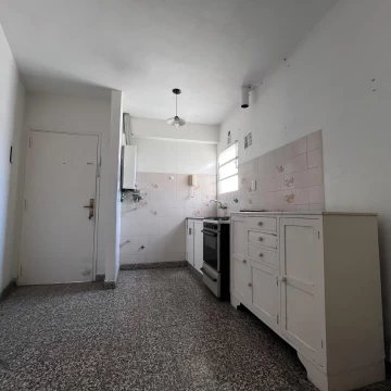 1781629949.jpg