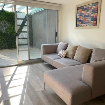 Venta Departamento 2 ambientes en Nuñez. Cochera y Patio