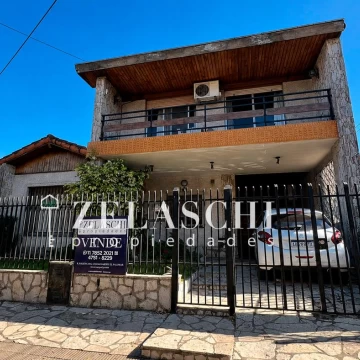 Venta: casa sobre Aviador Matienzo, Ciudad Jardín 