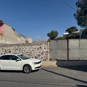 Terreno en venta para bodegas o naves 