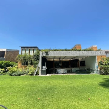 Casa en Venta en Valle de Bravo