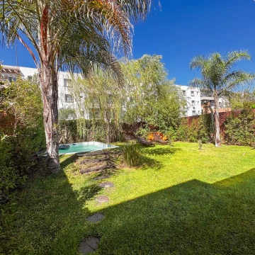 Casa en venta 4 ambientes, con pileta, parque y parrilla en barrio semi cerrado en Rincon de Milberg