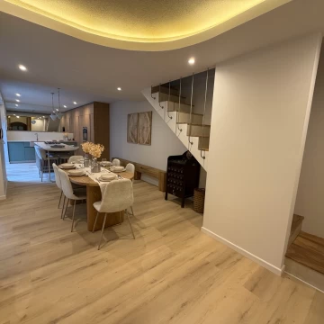 Casa de 3 dormitorios en venta con piscina y quincho en Barrio Lourdes - Rosario