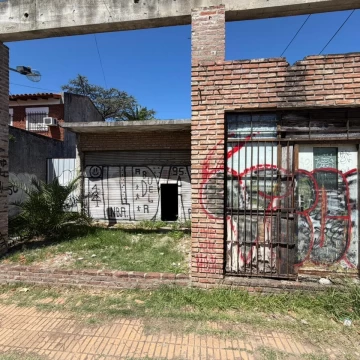 VENTA/ALQUILER GALPÓN EN ZONA ESTRATEGICA DE QUILMES ESTE