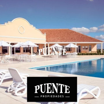 Terreno con fondo al Golf en Barrio Fincas de San Vicente Golf - Lote - Canning - Venta