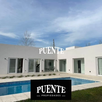 Casa en Barrio Fincas de San Vicente Venta - Alquiler Temporal