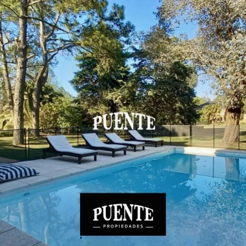 Casa a la Venta con Renta en Saint Thomas Canning