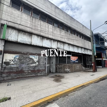 Edificio Comercial en Valentin Alsina