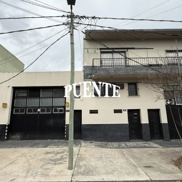 Depósito en Banfield Oeste