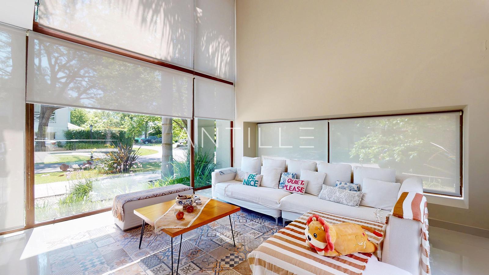 LIVING 1 CASA EN ABRIL CLUB DE CAMPO, HUDSON