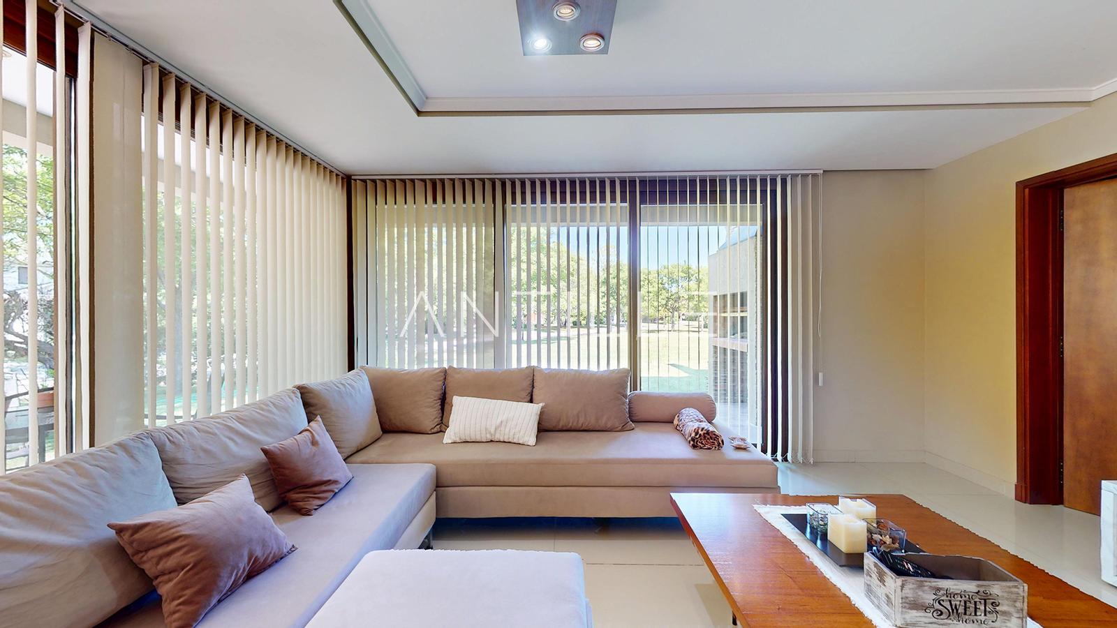 LIVING 5 CASA EN ABRIL CLUB DE CAMPO, HUDSON