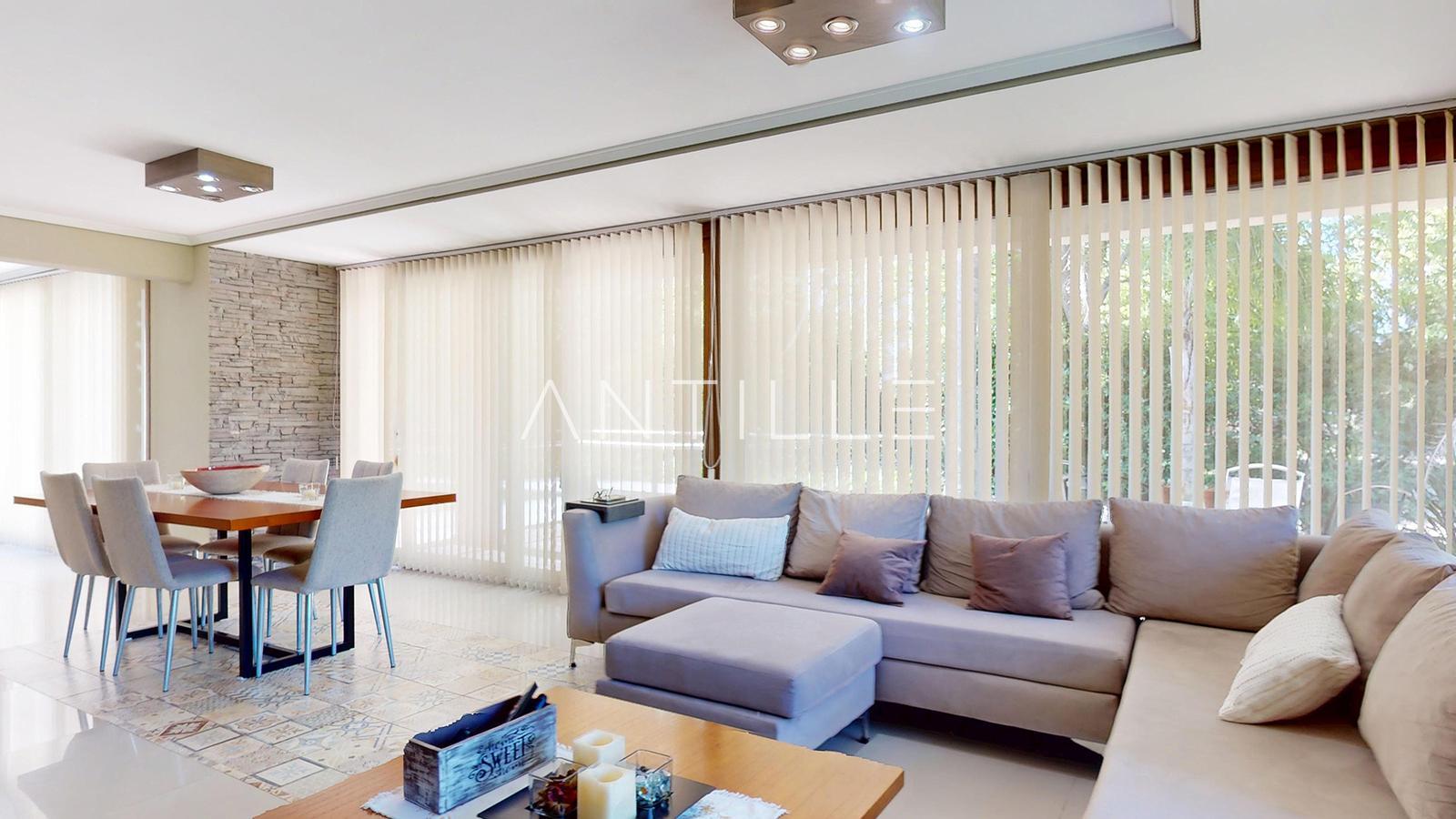 LIVING 6 CASA EN ABRIL CLUB DE CAMPO, HUDSON