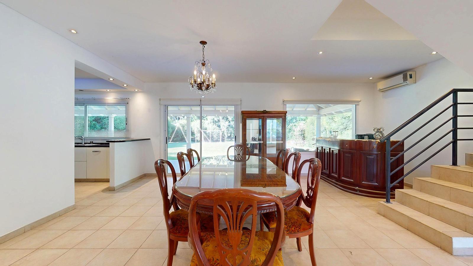 COMEDOR 1 CASA EN ABIRL CLUB DE CAMPO, HUDSON