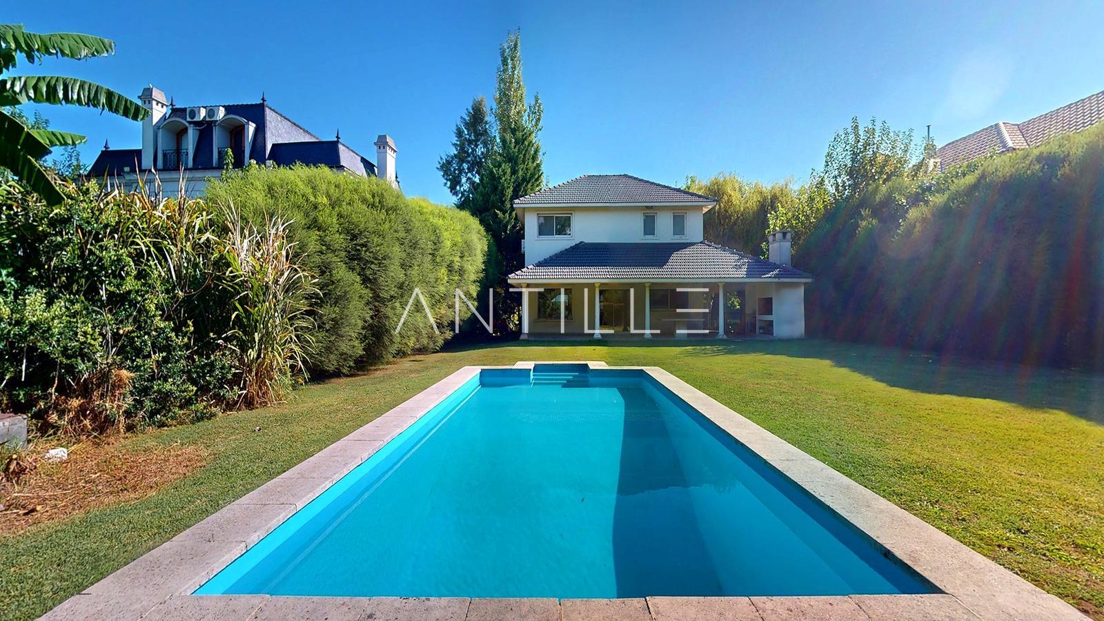 PILETA 2 CASA EN ABIRL CLUB DE CAMPO, HUDSON