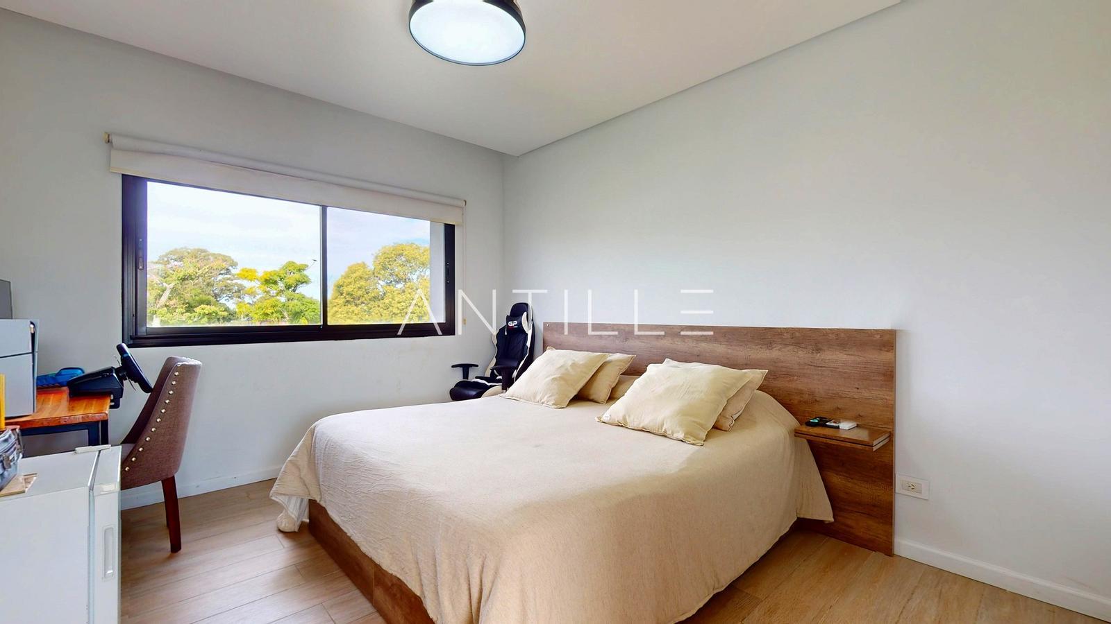 DORMITORIO 9 CASA EN GREENVILLE POLO 