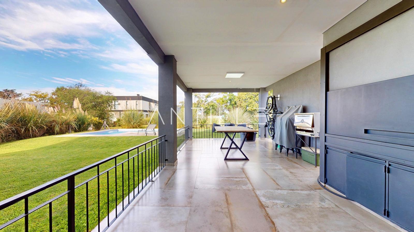 GALERIA 2 CASA EN GREENVILLE POLO 