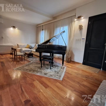 Alquiler Casa  Amoblada 6 ambientes con parrilla, La Lucila