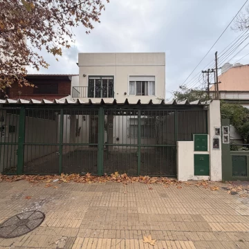 Casa a reciclar en Venta en Villa Ballester - 375 m2 lote