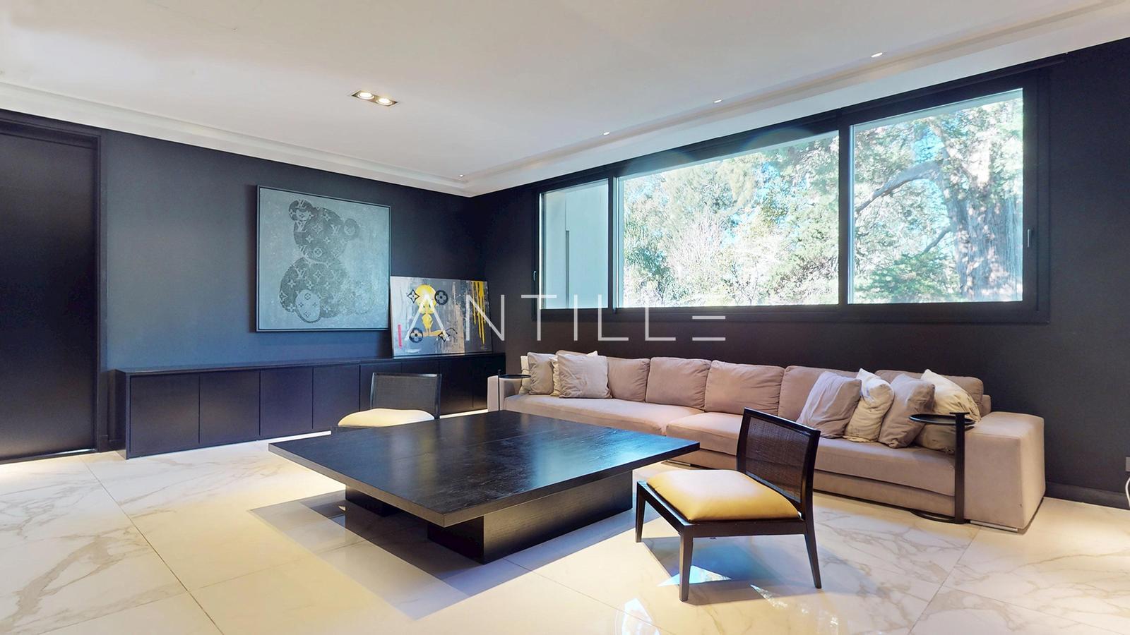 LIVING 4 CASA EN ABRIL CLUB DE CAMPO, HUDSON