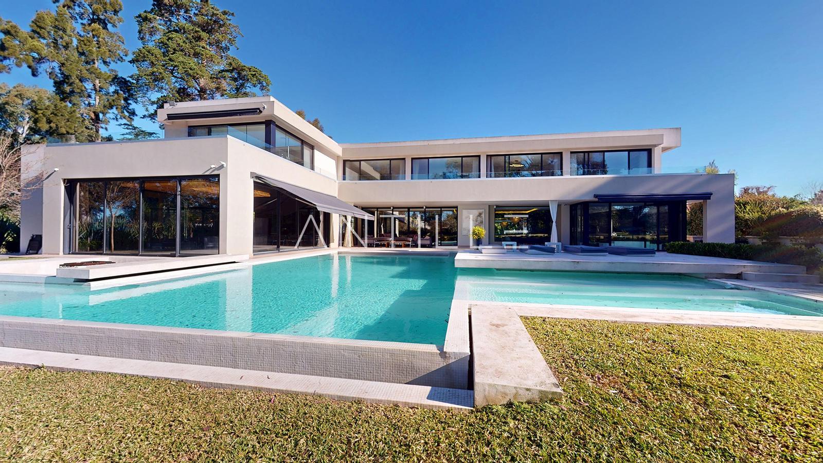 FACHADA CASA EN ABRIL CLUB DE CAMPO, HUDSON