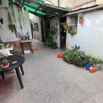 Casa en venta Parque Patricios 6 ambientes