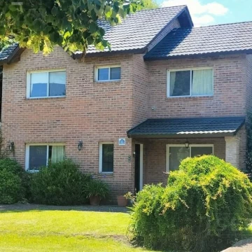 Venta casa, 6 dormitorios, Los Quinchos Club de Campo, Pilar, APTA CREDITO
