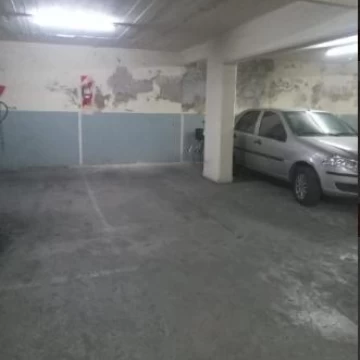Cochera en Recoleta