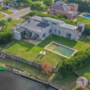 Casa en San Sebastián AREA 1  GRAN OPORTUNIDAD /VENTA CON CESION DE DERECHOS / NO APTO CREDITO - MB
