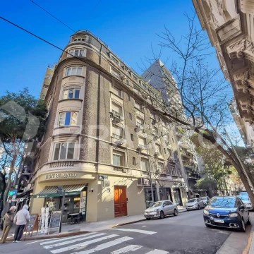 Departamento en venta en Recoleta. 4 dormitorios en suite, terraza y parrilla