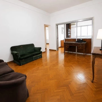 Venta de departamento en Almagro excelente ubicación