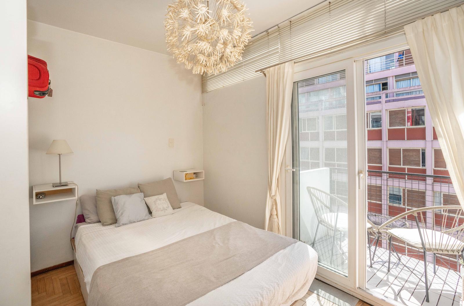 Venta depto 1 amb dividido y balcón Recoleta - Principal