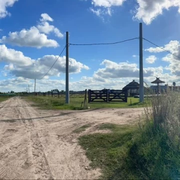 Lote en venta de 1615m2 con opción de financiación ubicado en General Rodríguez