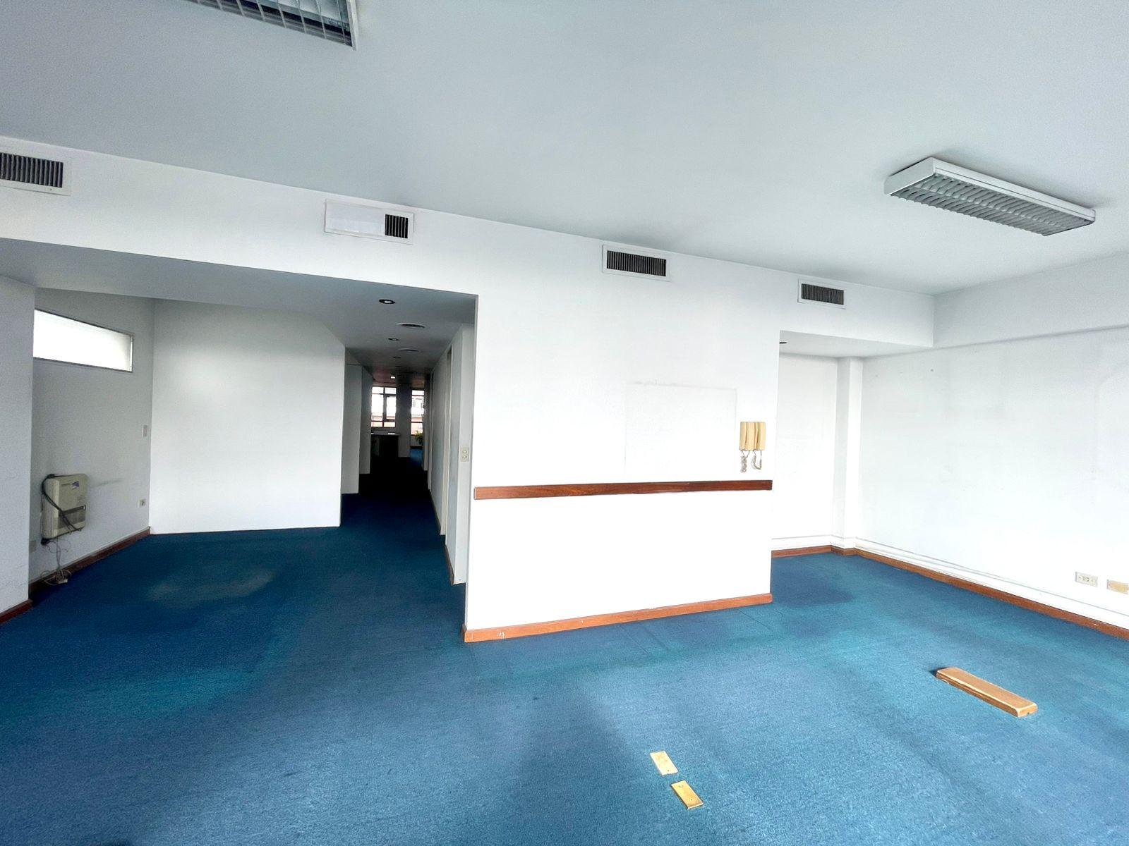 Oficina de 113 m² en Recoleta, foto 2