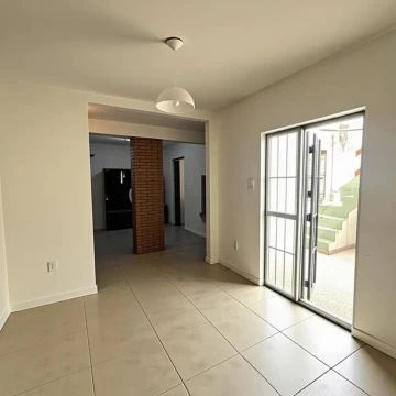 PH 2 ambientes con patio y terraza en Villa Santa Rita
