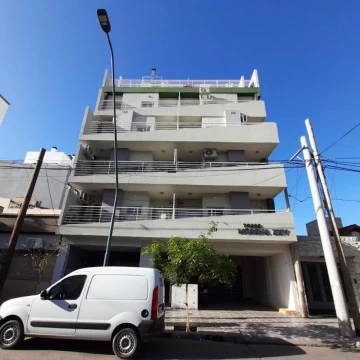 Departamento en Alquiler | 1 Dormitorio | Alta Cordoba | Moderno | Terraza con Asadores