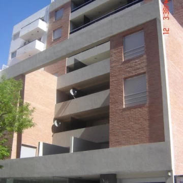 Alquiler Cochera Peredo 173 Nueva Córdoba