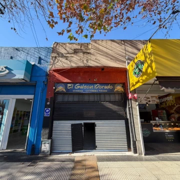 Local en Av. Federico Lacroze  al 4000