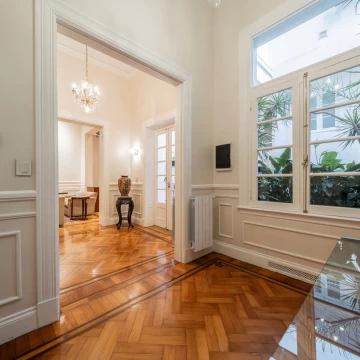 Departamento en Venta en San Telmo 5 ambientes con patios