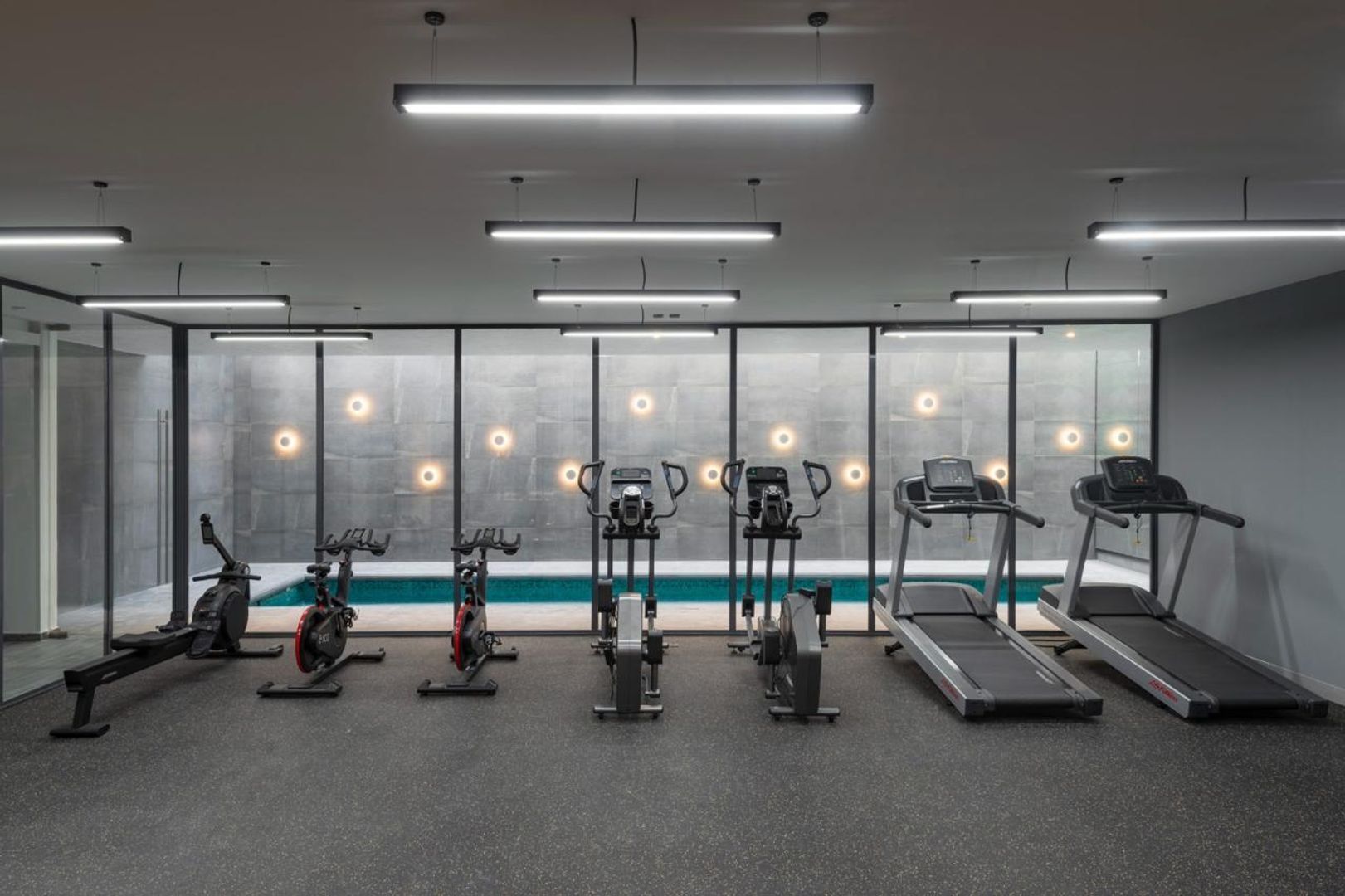 gim vista piscina.jpg