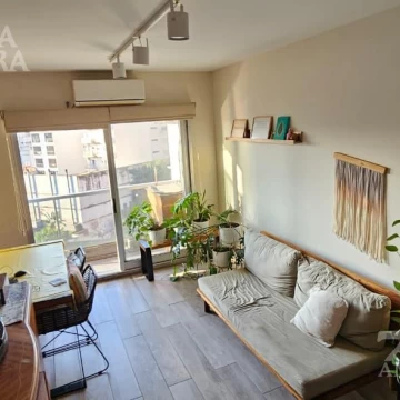 Venta Departamento 2 ambientes vista a jardines Altos porteños