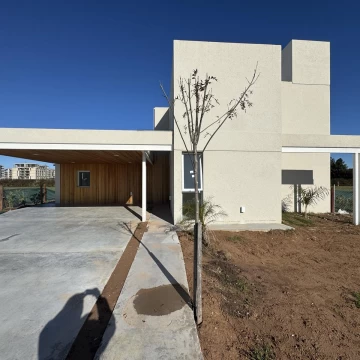 Casa en los Pasos del Jockey 4