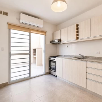 VENTA PH 2 AMBIENTES VILLA DEVOTO PLANTA BAJA CON PATIO