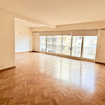 VENTA- PISO 4 AMB-DEP -RECICLADO  -ESPACIO COCHERA- APTO CREDITO- CALLAO Y LIBERTADORRECOLETAA