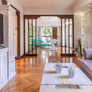 Espectacular semipiso de 3 ambientes con cochera y baulera en la mejor ubicación de Villa Devoto