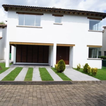 Casa en renta, club de golf los Encinos, 3 recamaras