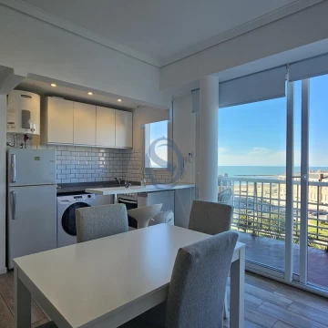 Venta Departamento dos ambientes con vista al mar y balcón terraza en Centro