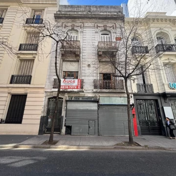 Petit Hotel en venta 3 plantas